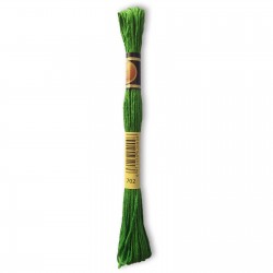 Hand embroidery skein floss kelly green color 702